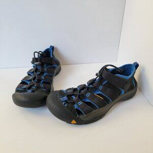 KEEN Newport H2 Closed Toe Water hiking Sandals Sz 5 Outdoor, Gorpcore